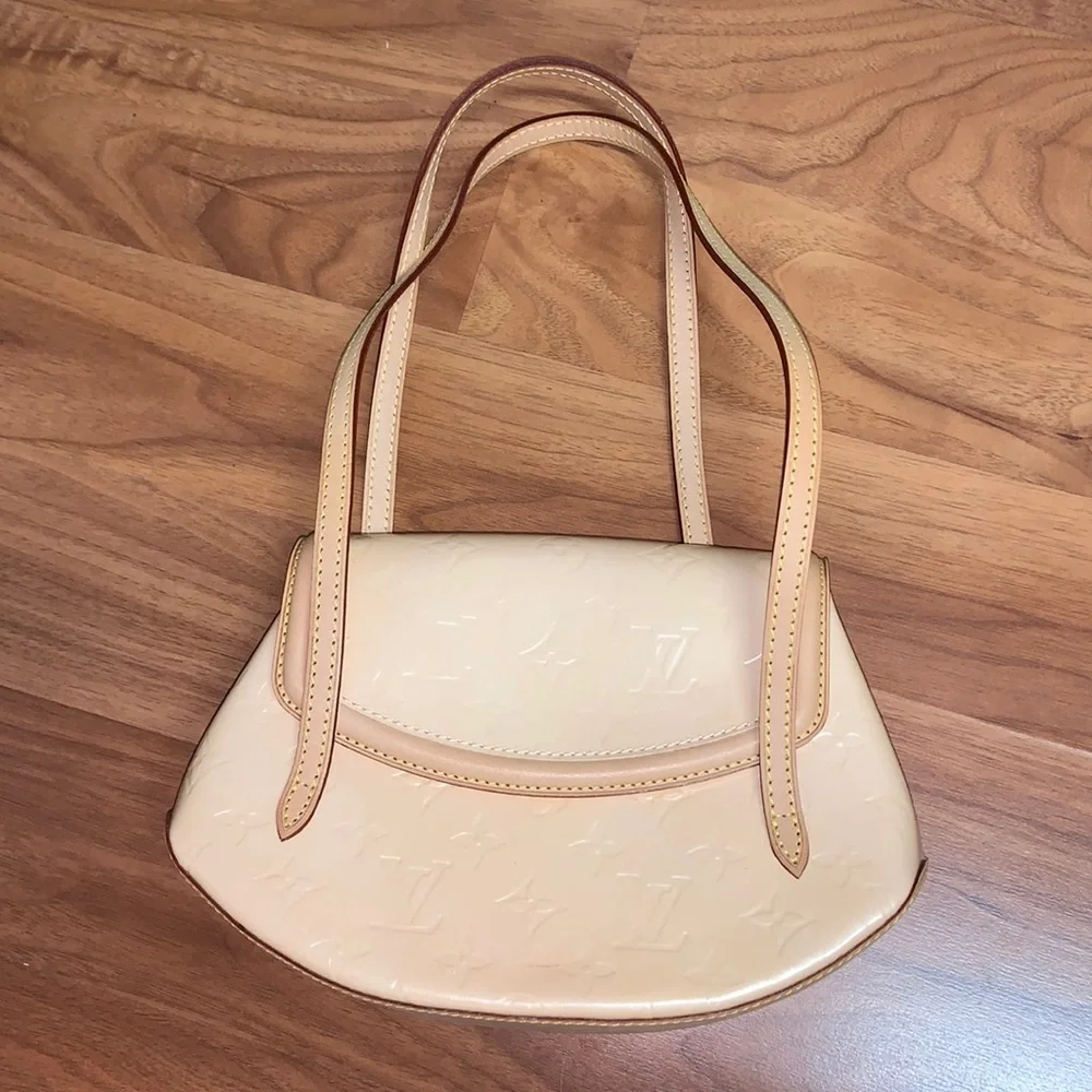 NWT Authentic Louis Vuitton Vernis Bag